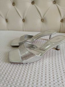Sliver Zara Sandals