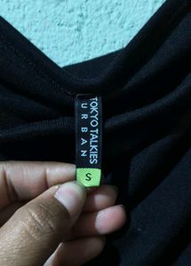 Black Ruched Puff Sleeve Top