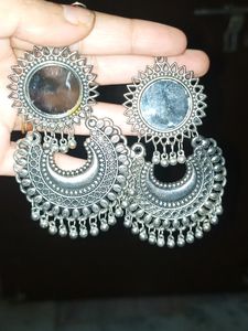 Set Of two Oxidized Earing
