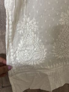 Elegant White Embroidered Kurti