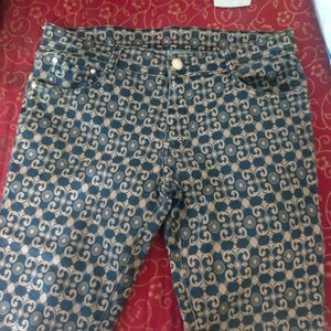 Women's Floral Denim In Good Condition