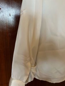 Elegant White Blouse From The European Brand AKOZ