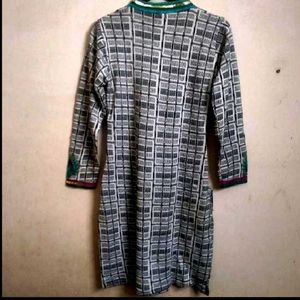 Elegant woollen Kurta Set