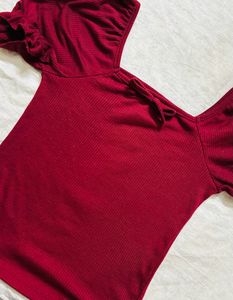Tshirt- Top With Puffed Sleeves