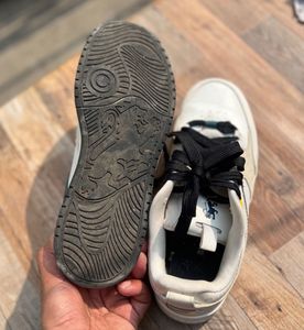 Red Tap  Sneakers 👟  with orignal Box 📦