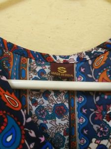 Multicolour Top With Button Detail At The Back