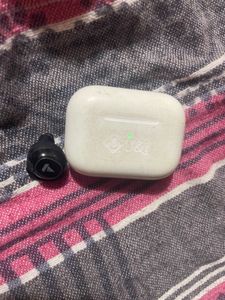 Earbuds