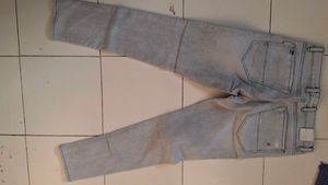Light Wash Denim Jeans