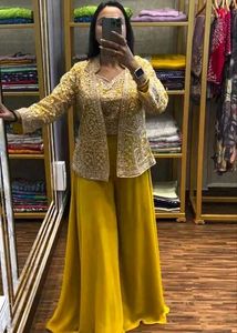 *PURE GEORGETTE INDO-WESTERN DRESS*