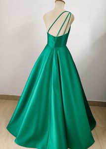 Emerald Green Formal Gown
