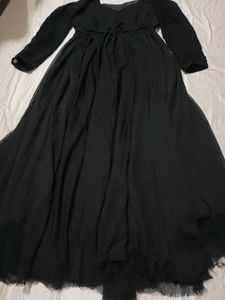 Elegant Black Maxi Dress