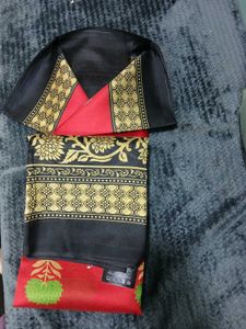 Red &amp; Black Patterned Sari