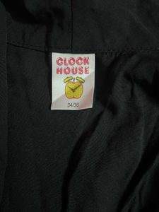 Stylish Black crop top