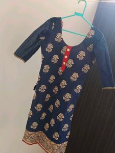 Blue Floral Kurta