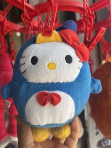 Hello Kitty Penguin Plush per piece