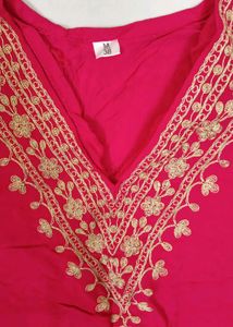 Elegant Embroidered Kurta With Pant Set 🩷