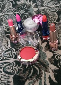 Big Combo 4 Lipstick 1 Blusher 1 Shiner