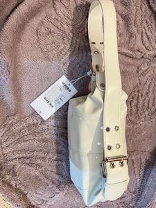 SAVANA WHITE SOLID HOBO BAG