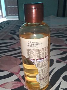 Joy Nourishing Body Oil With VITAMIN E And Sunscreen