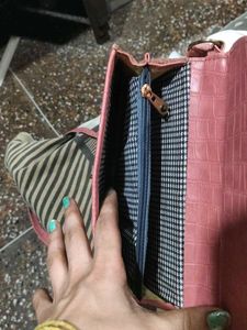 Women Faded Purse Sling Bag In Coins