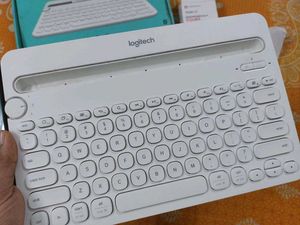 Logitech Mouse Keyboard Type C OTP Battery
