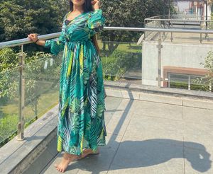 Tropical Print Maxi Dress