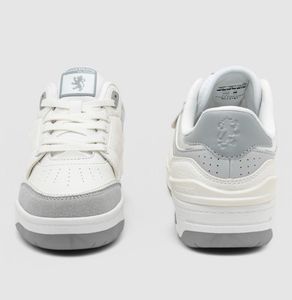 RedTape White Sneakers Unisex