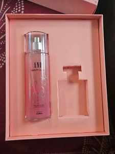 AND Dainty Glam Body Mist