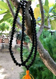 Karungali Mala