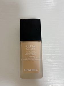 Chanel Ultra Le Teint Foundation BD11