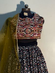 SALE 🛑Elegant Floral Lehenga Choli Set