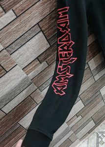 Black Sweatshirt