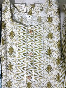 Ethnic Kurtas Set