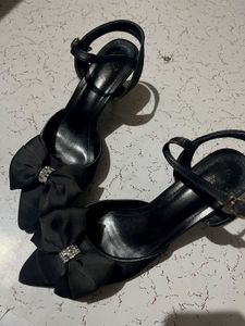 Black Bow Heels
