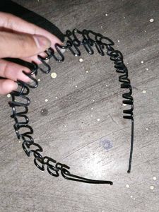 Black Metal Hair Band