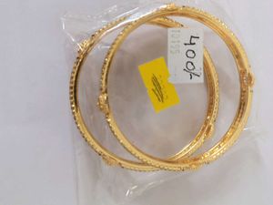Elegant Bangle Set