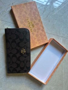 Coach Wallet With Boxes