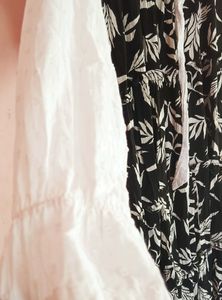 Elegant Tunic Top 🤍🖤