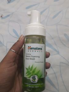 Himalaya Purifying Neem Face Wash