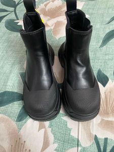 Black Leather Chelsea Boots