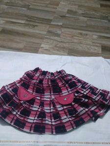 All.Short Skirt .With Kutis....No Flaws