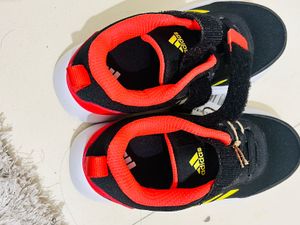 Adidas Boy Footwear 6-8 Years