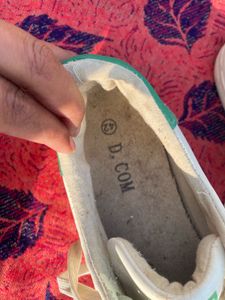 Since Tered White Colour Sneaker