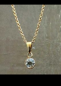 🍷(6) Top , Kurti, Hair Serum , Pendant >>>Combo