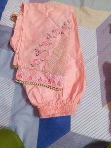 Embroidered Pink Kurta