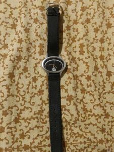 Elegant Titan Analog Black Wrist Watch