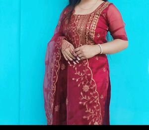 💥🎀Red Kurti Set🎀💥
