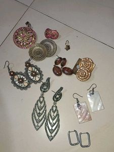 Set Of 7 Pair eaarings And A Locket + Nosepin