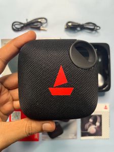 Boat stone 190 Pro Speaker With Microphone