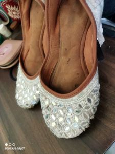 Traditional Juttis